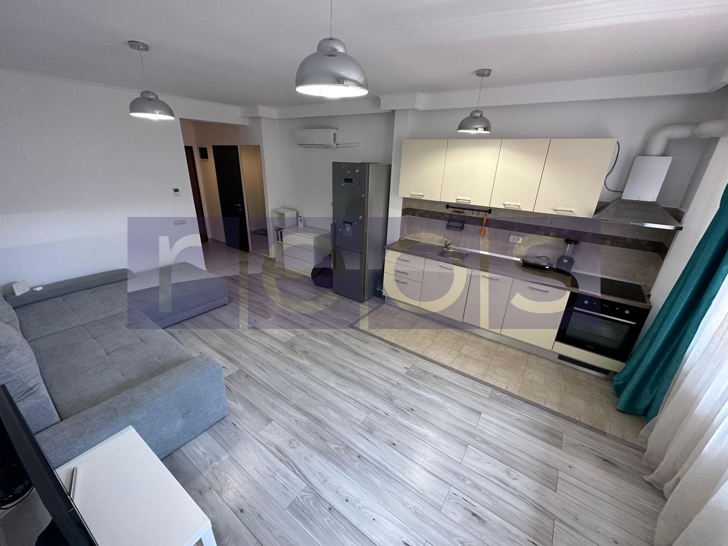 DE VÂNZARE GARSONIERĂ MODERNĂ BĂNEASA – MOBILATĂ COMPLET - PARCARE FREE - Poză 3