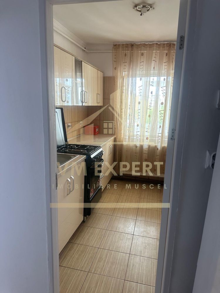 APARTAMENT 2 CAMERE ETAJ2 GRUI - Poză 4