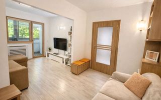 Apartament cu 2 camere/ 53mp/ zona Podu Ros - Poză 2
