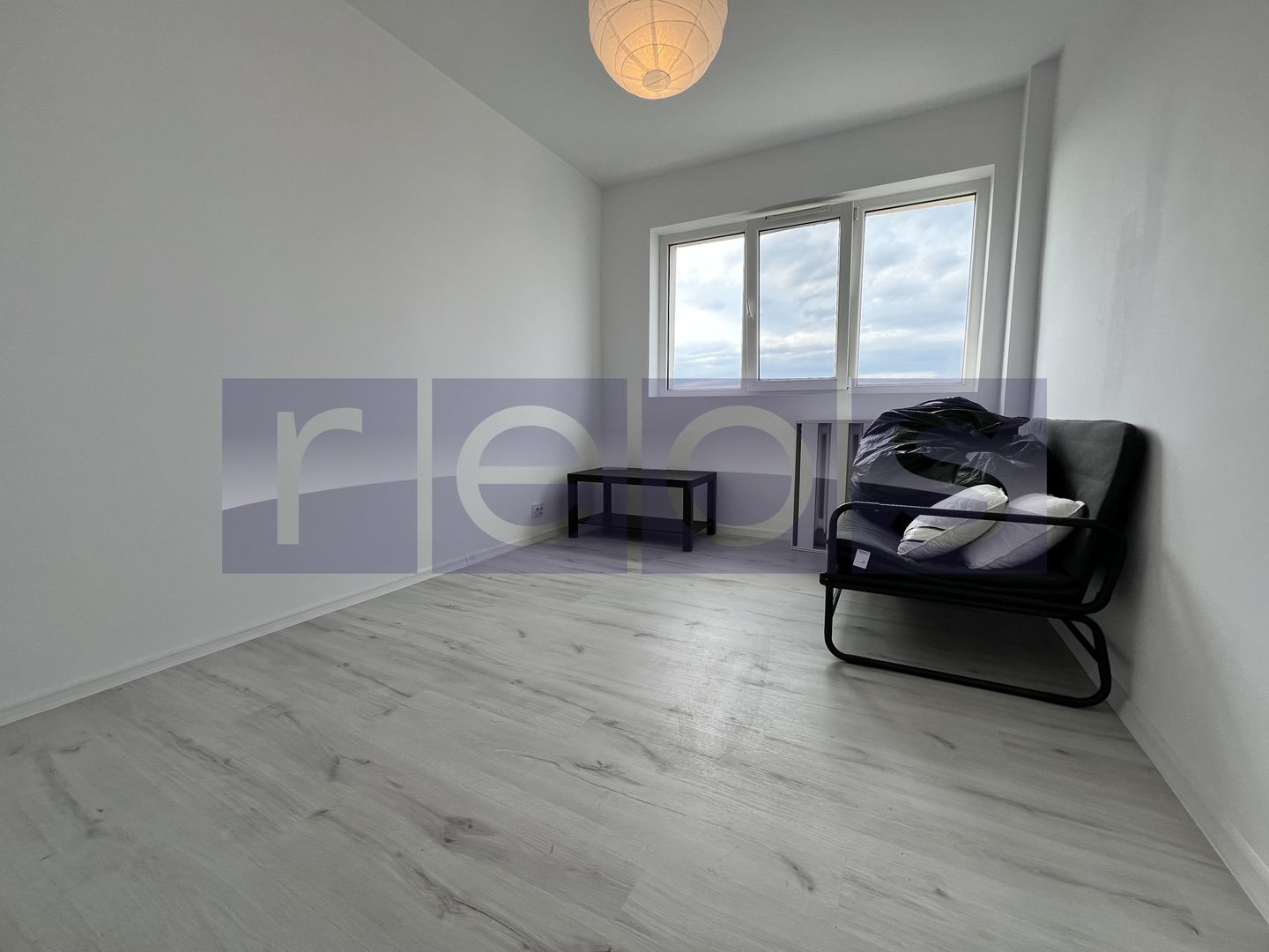 VANZARE 3 CAMERE | ZONA TITAN - Poză 2