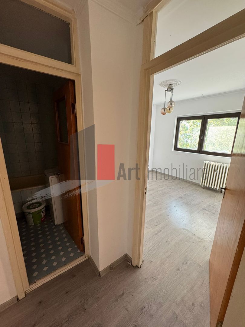 De vânzare – Apartament 3 camere, Sector 4 - Poză 7