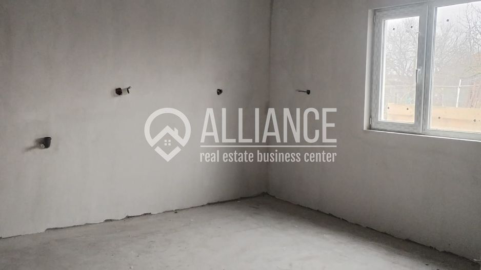 Lumina(cod04)-Casa 3 camere 95 mp - Poză 2