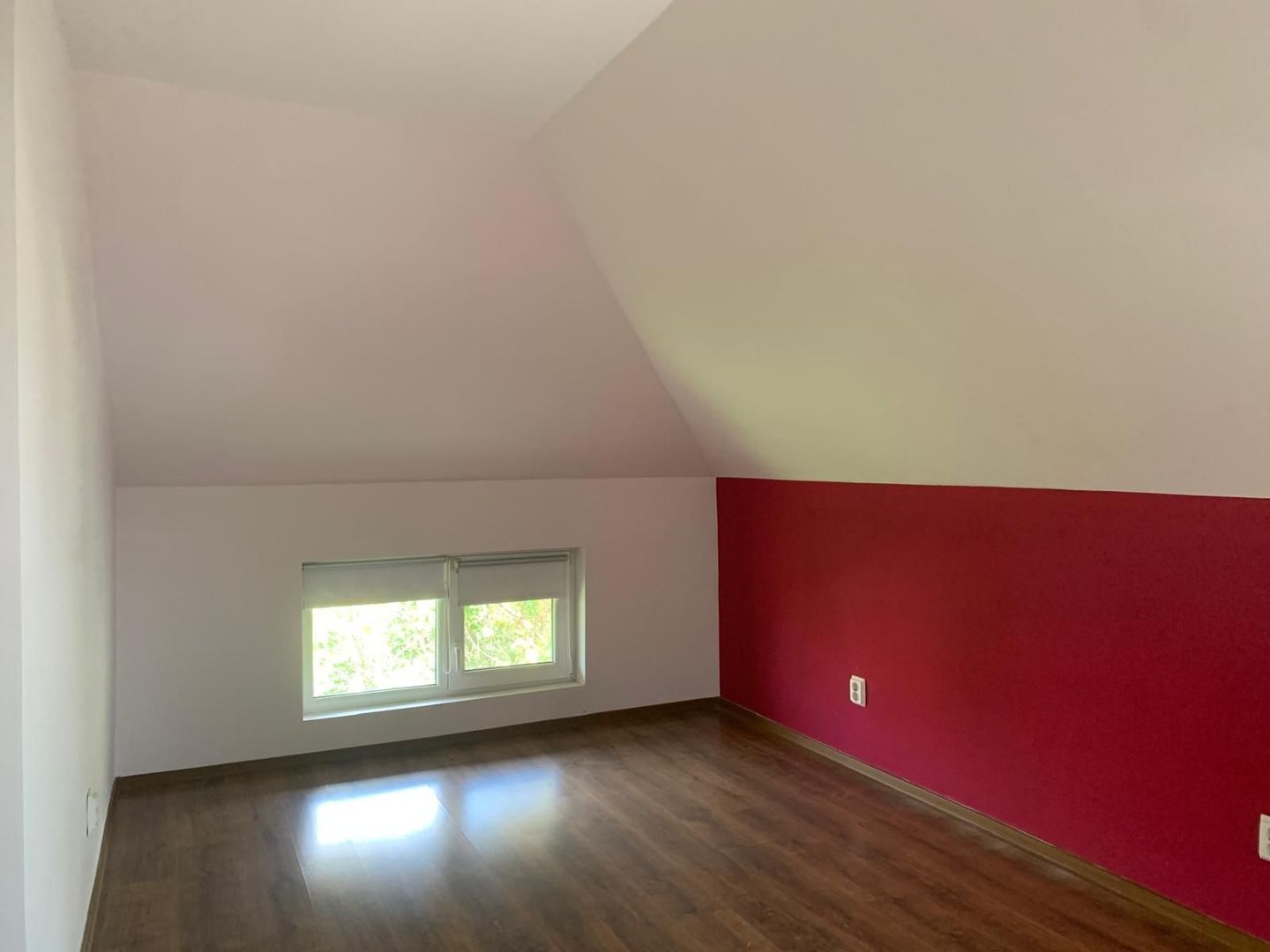 Duplex spațios, 200 mp utili, teren 700 mp, în vatra veche din Moșnița - Poză 14