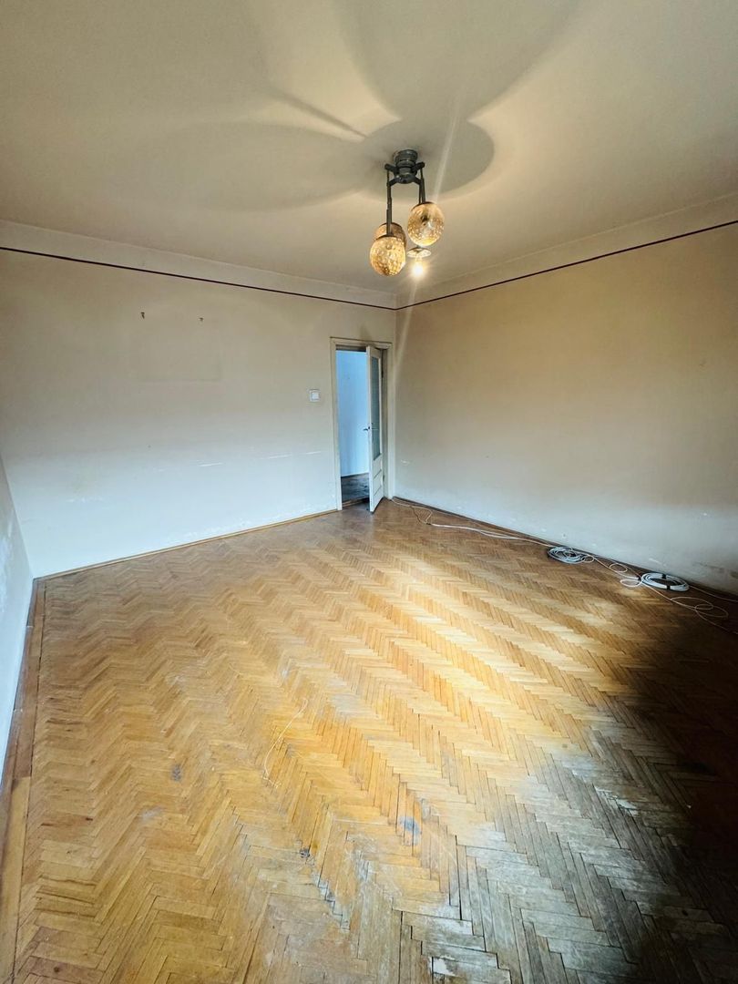 De vanzare Apartament 3 camere, Central, Piata Mica, et 3/4, Arad - Poză 6