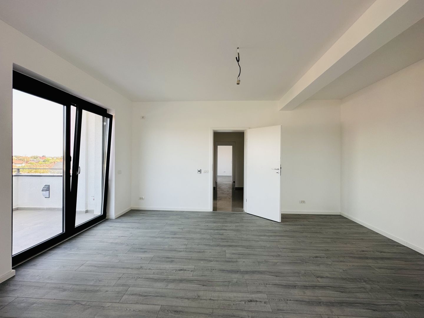 Apartament SUPERB 2 camere | Lift&Parcare | Terase 66 mp | Com 0% - Poză 7