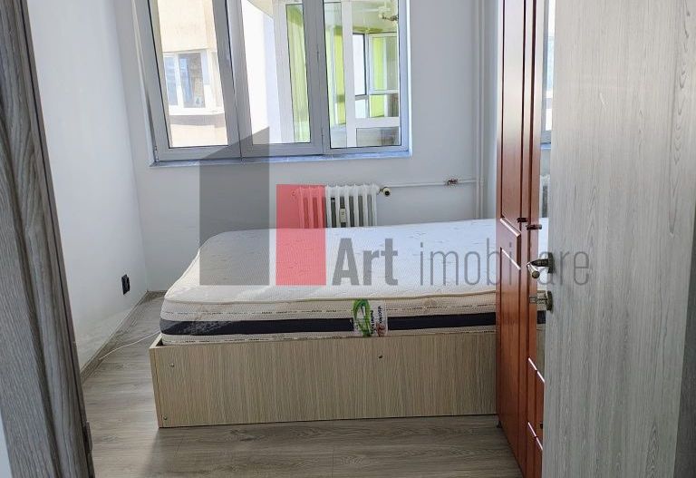 Apartament 3 camere,, lângă metrou Lujerului - Poză 2