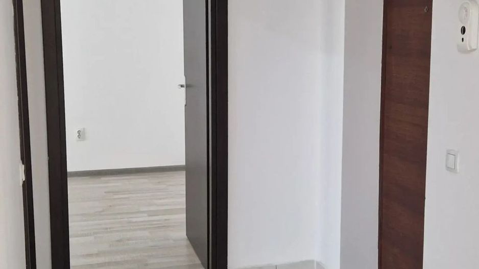 Apartament 2 camere sector 4 - Poză 5