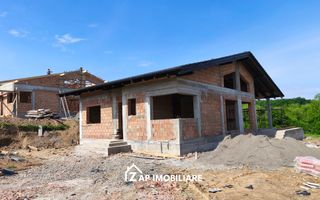 Casă Premium, 1 nivel,  4 camere, 700 mp teren, design modern, Livezeni - Poză 2