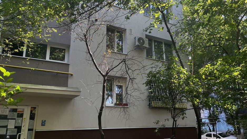 Apartament 3 camere decomandat D Taberei - Poză 1