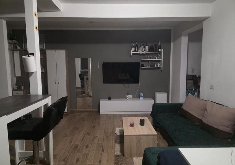 Giroc-UM | 2 Camere | Mobilat si Utilat | Loc de parcare - Poză 1