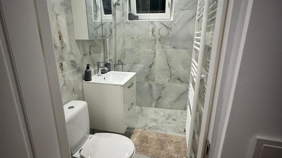 De închiriat apartament 2 camere – zona Policlinică - Poză 4