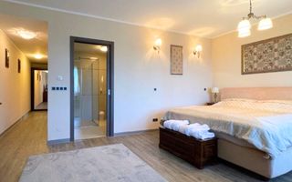 Apartament exclusivist de 2 camere 81 mp complex Silver Mountain Poiana Brasov - Poză 12