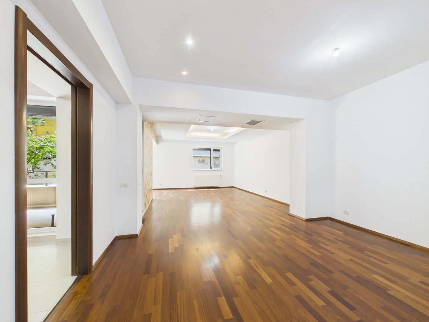 Apartament 3 camere | Sos. Nordului | Herastrau | Terasa 22 mp - Poză 1