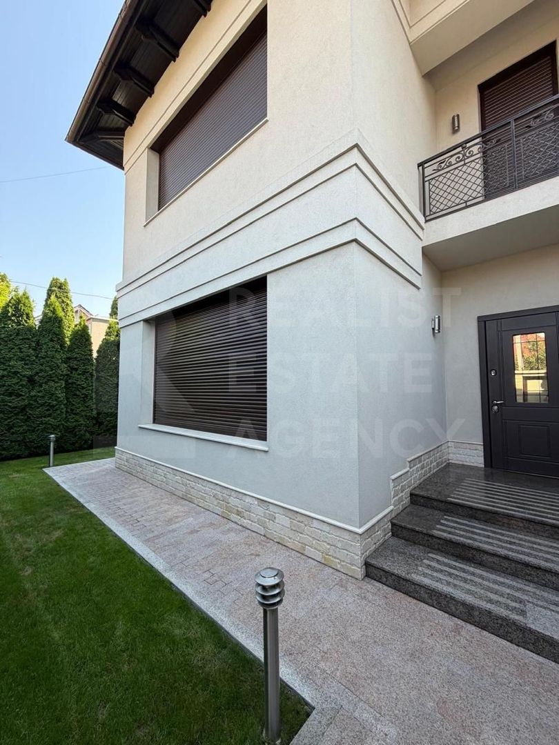 Chirie, casă, 4 camere, str. Cireșilor, Centru - Poză 5