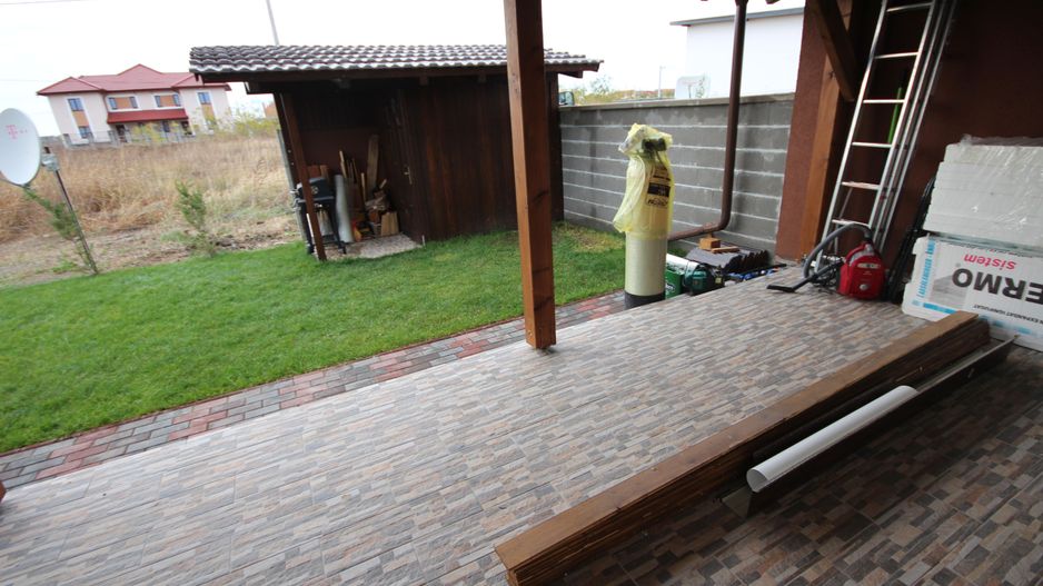 Modern si primitor - Poză 64