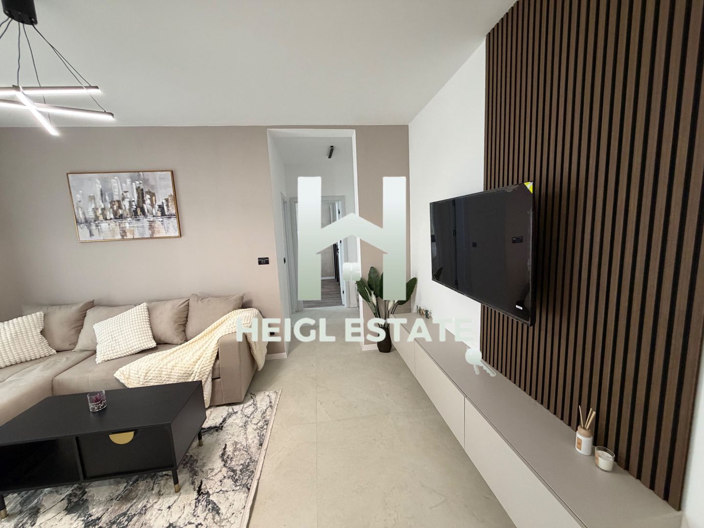 Apartament mobilat cu designer cu 2 camere si gradina in Braytim - Poză 2