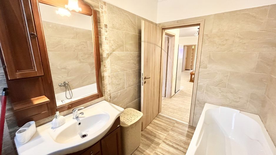 OCAZIE | Apartament 3 camere - super spațios - pet friendly - 72 mp - Poză 8