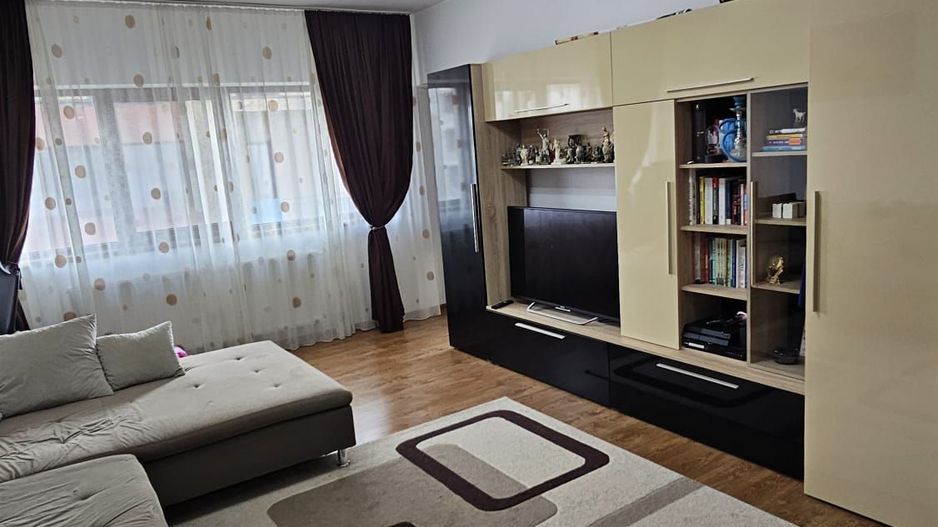 Aleea cu Plopi | 3 camere | 2 bai | Mobilat Utilat - Poză 6