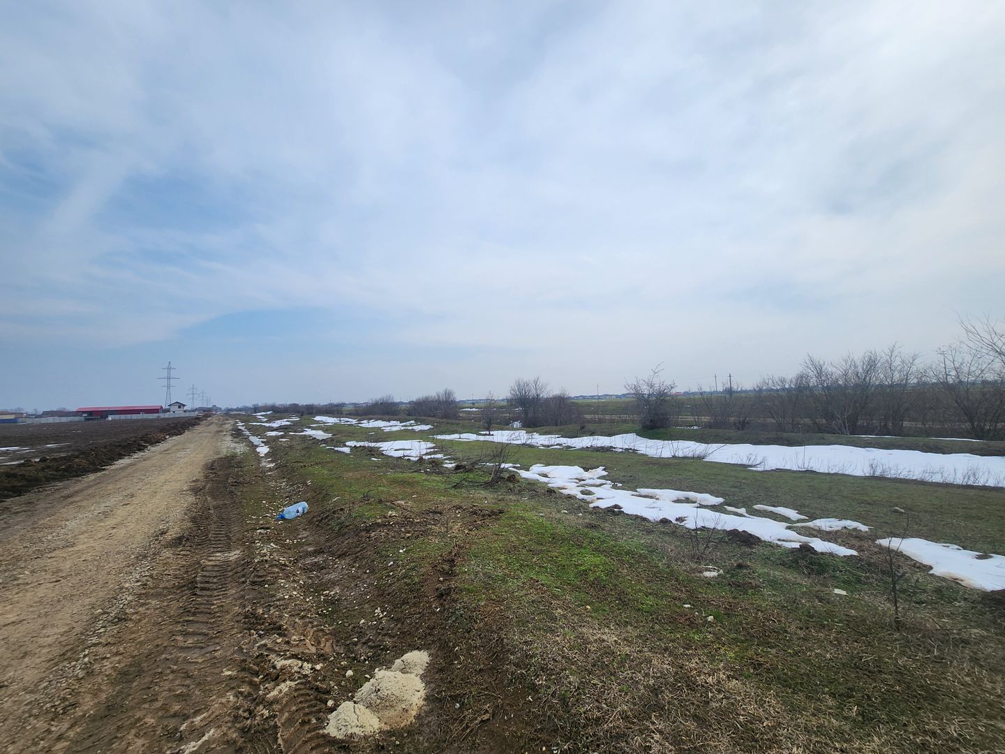 Teren intravilan 3,4 Ha Ciorogarla str.  Nicolae Iorga - Poză 6