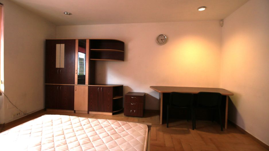 Exclusivitate - Zona Teatru Dramatic, garsonieră pretabilă locuit sau birouri - Poză 4