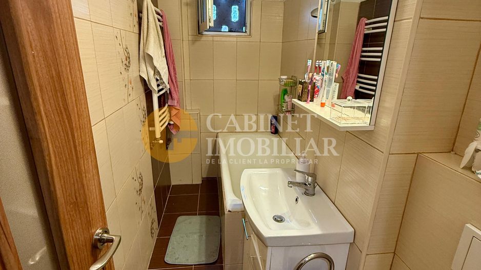 Ap.3 Camere, Mobilat/Utilat - Etaj 1 - Zona Alexandru Parcul Voievozilor - Poză 6