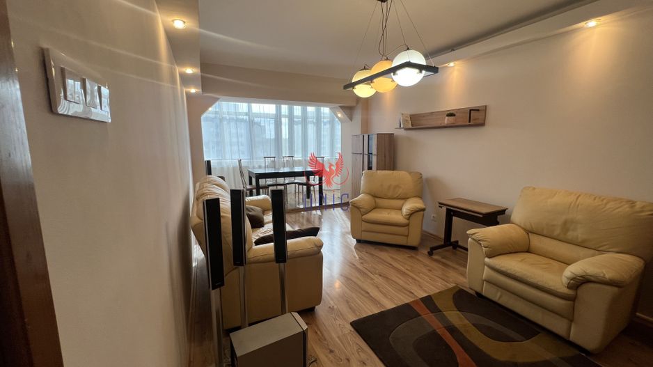 Apartament 3 camere Vis-A-Vis McDonalds - Poză 1