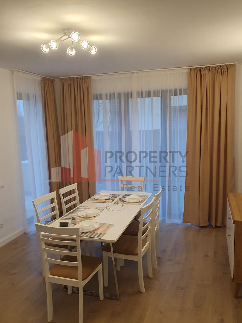 Proprietate pe marginea lacului, vila impresionanta. - Poză 46