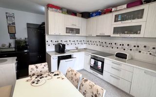 Apartament 2 camere decomandat - 56 mp - Etaj 4 - Marasesti - Poză 3