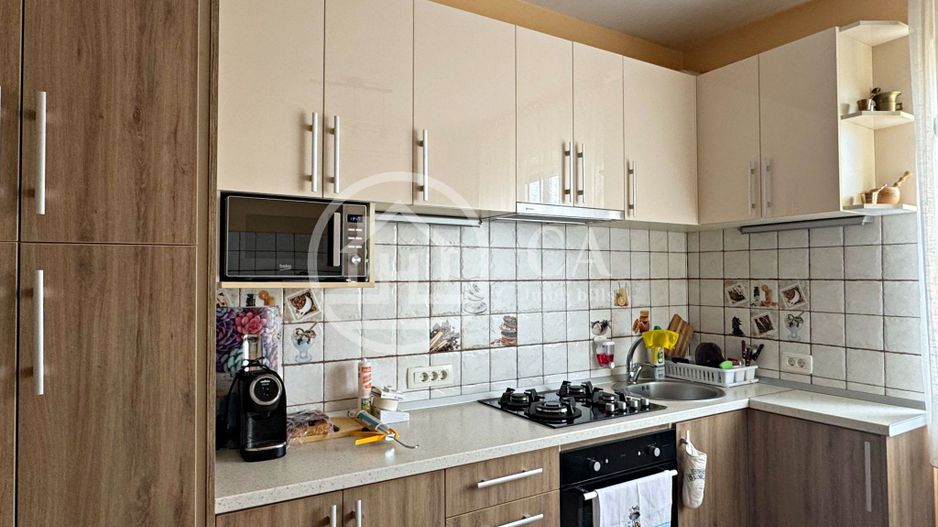 Apartament de vânzare cu 3 camere in zona Dacia, Oradea - Poză 7