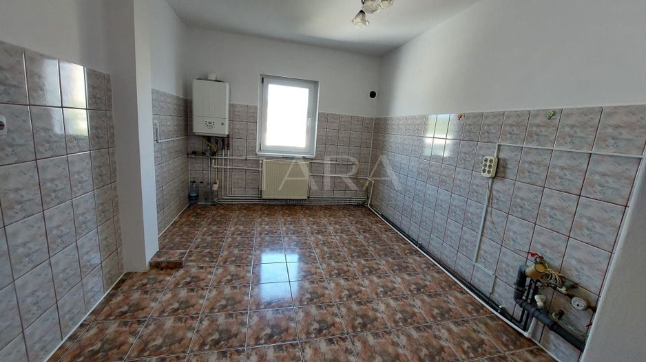 Apartament cu 3 camere de vânzare în Mănăștur – Zona Penny! - Poză 1