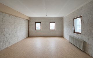 Oportunitate Pensiune+3 Apartamente 400 mp-Sighisoara Central - Poză 3