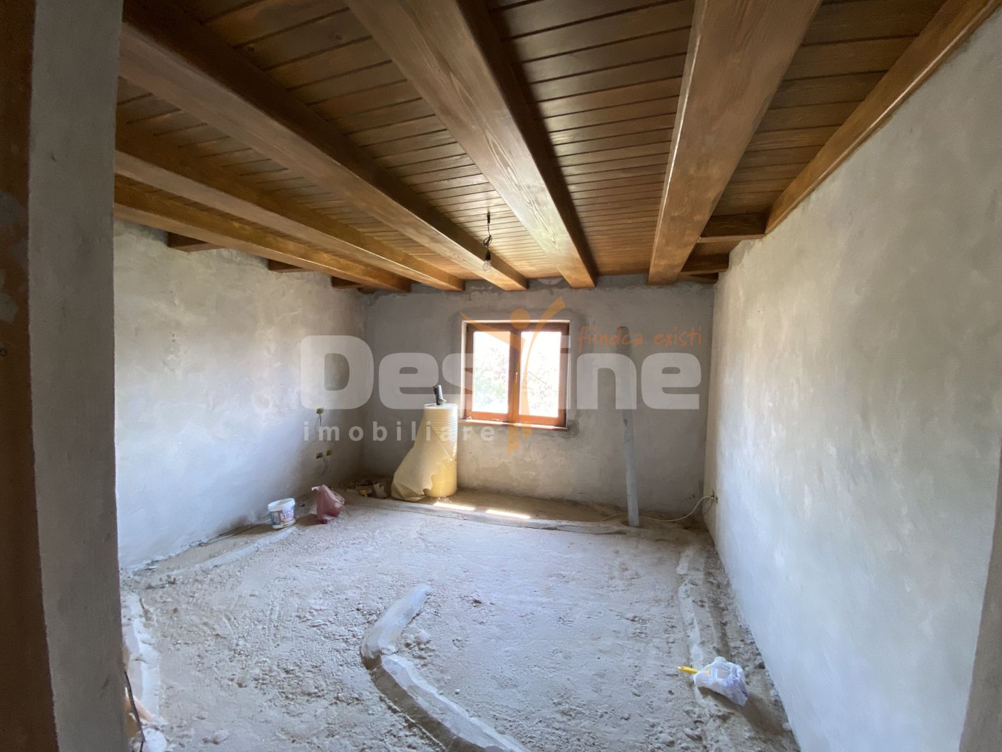Casa de vanzare 260mp Borlesti 85.000€ - Poză 14