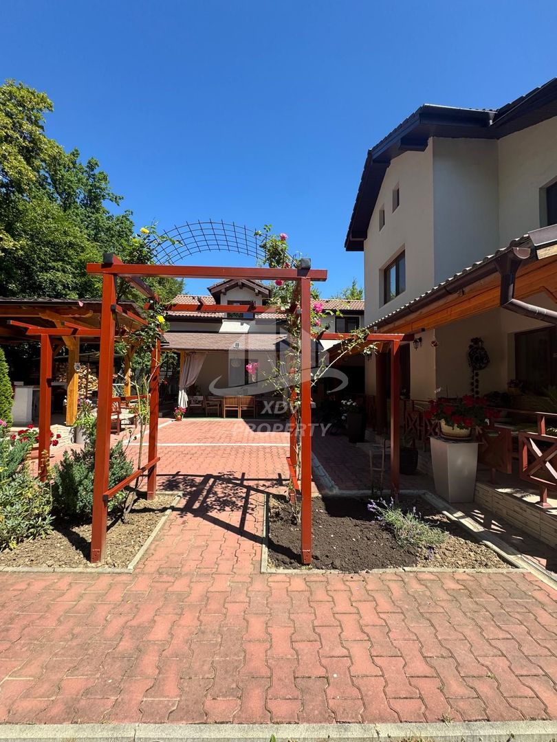 Vila  Frumoasa , Sibiu ,6 camere , 5 Bai , mobilata ,utilata - Poză 37