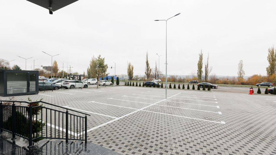 Chirie un complex de birouri ultra-modern, bulevardul Dacia, Botanica - Poză 63