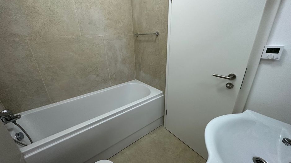 Apartament 3 camere in zona Braytim - Poză 6