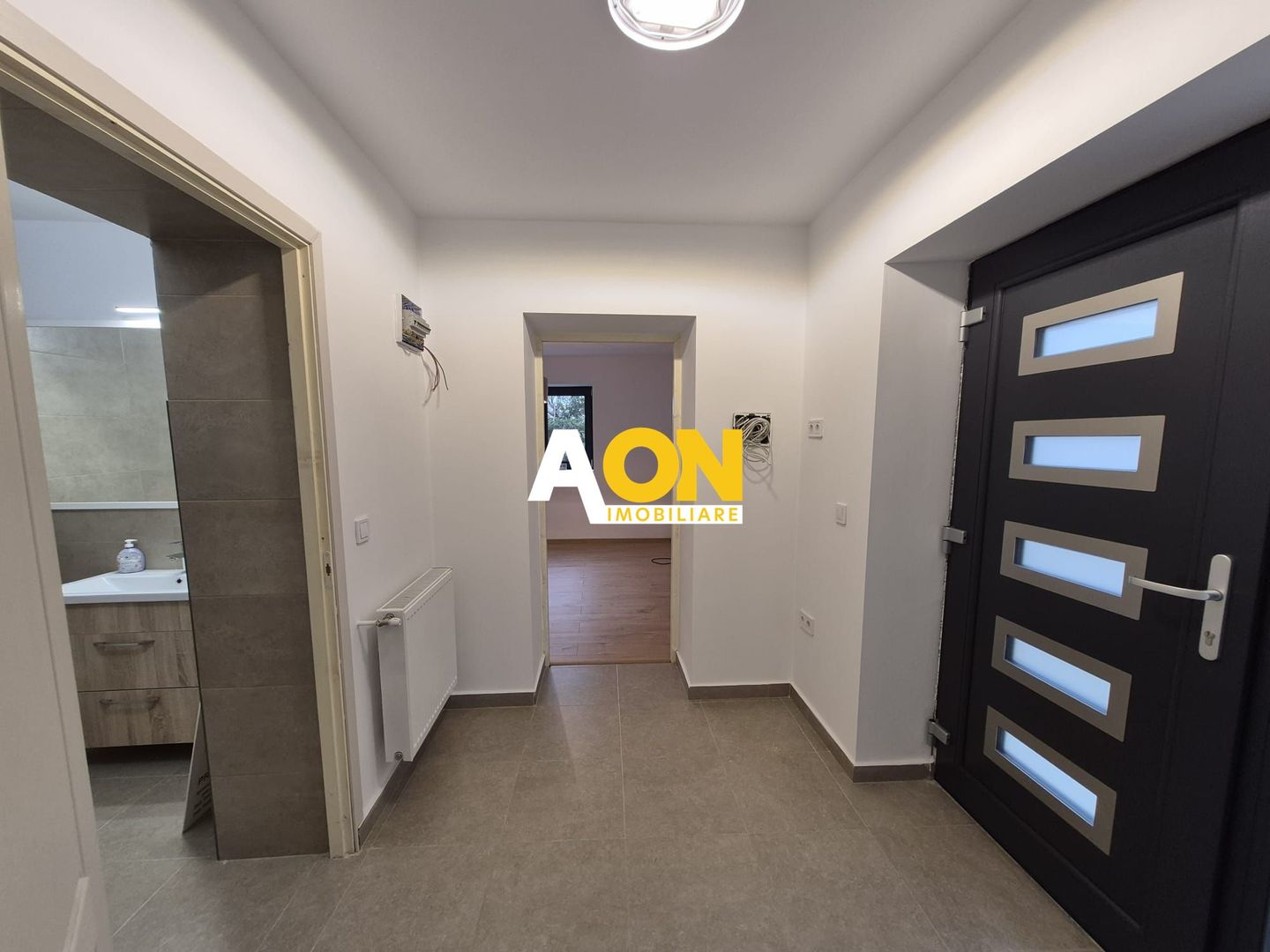 Case 6 Camere, 2 Corpuri, Teren 1507 mp, P+M, Zona Centru - Poză 3