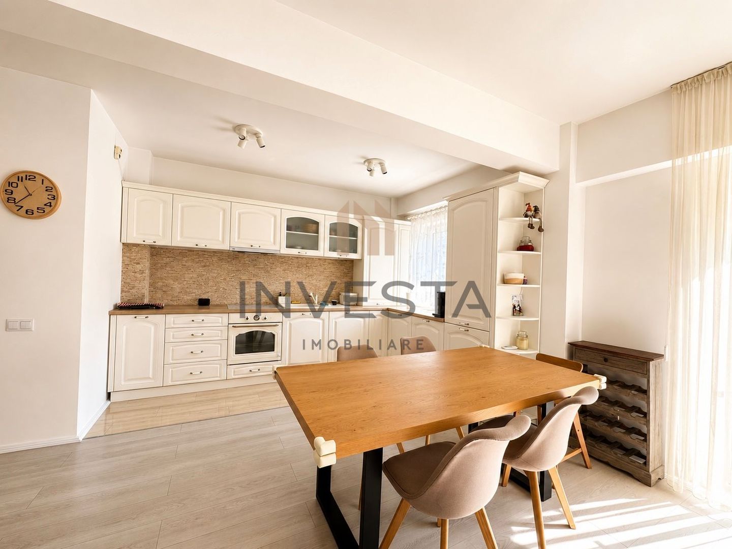 Apartament cu 4 camere si 2 parcari de inchiriat in zona Buna Ziua - Poză 3