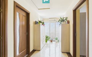 Vilă elegantă cu etaj în Zădăreni - Poză 14