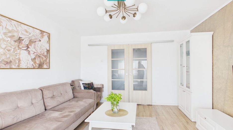 Apartament superb cu 5 camere, in Vlaicu - Poză 2
