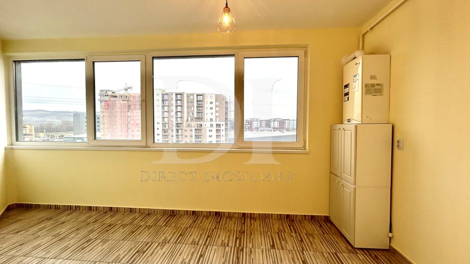 Apartament 3 camere, de vanzare  in Zona BMW / Floresti - Poză 3