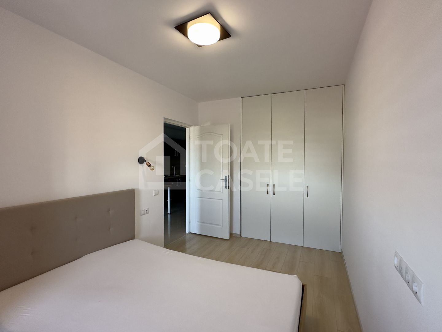 Apartament cu 3 camere, etajul 3, mobilat, utilat, zona IRA - Poză 6