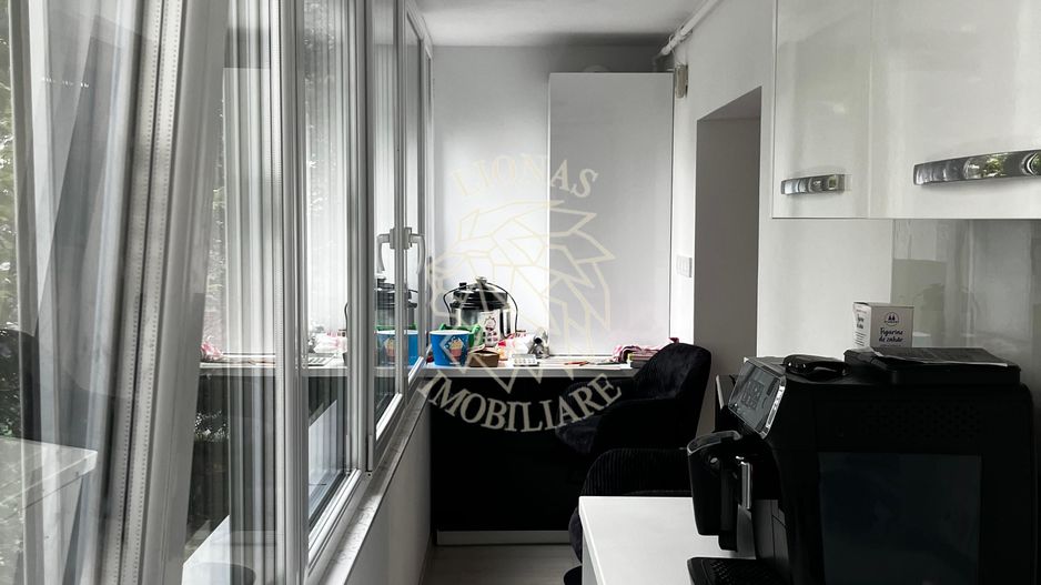 Apartament decomandat 3 camere-Renovat complet-Independentei - Poză 9