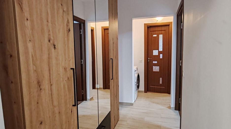 Apartament 3 camere decomandat etajul 1 65mp 500euro Nicolina 2 - Poză 15