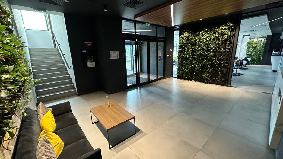 Clădire de închiriat pentru birouri  / clinica - Poză 1