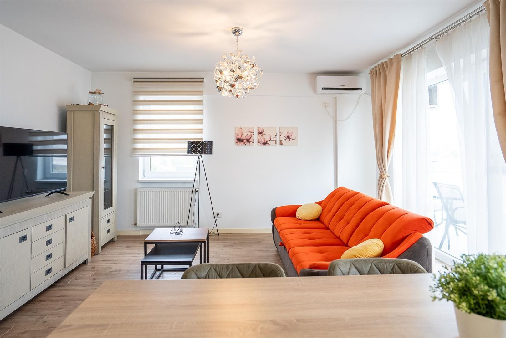 De inchiriat apartament 3 camere prima onestilor cu loc de parcare - Poză 5