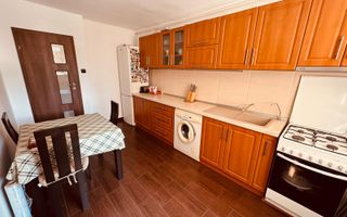 Apartament 3 camere Scriitorilor,pretabil pentru 3 STUDENTE - Poză 3
