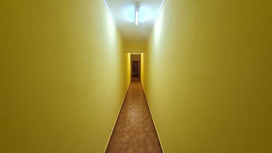 Cu 4.200mp teren, Vila cu potential turistic, in inima Predealului - Poză 18