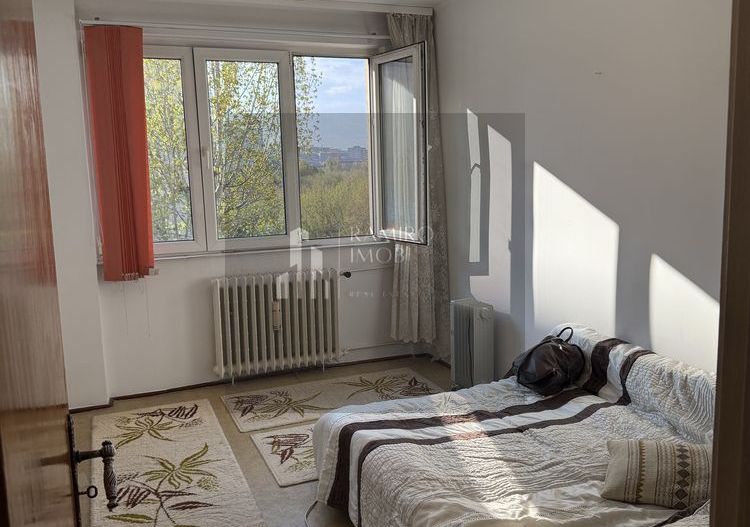 2 camere - Decomandat – 5 Min Metrou pe jos  - Parcare inclusa xy - Poză 1