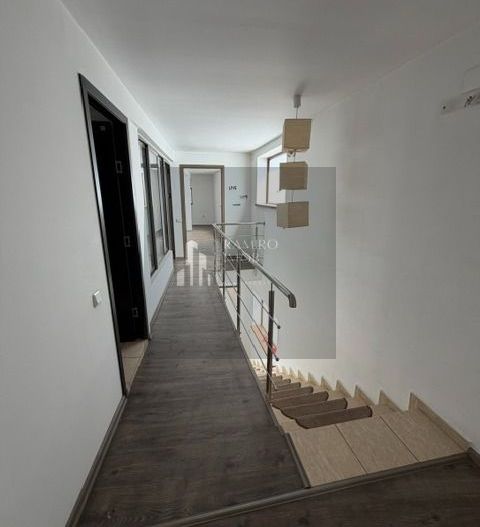 Spatiu Comercial / Birouri Metrou Aparatorii Patriei - Poză 14