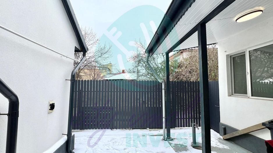 Două corpuri de casă | Birouri / Locuire | Curte 189mp| Șoseaua Alexandriei - Poză 2